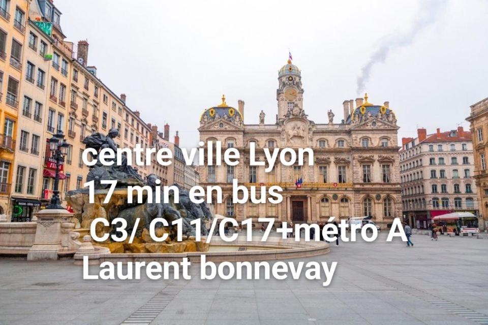Medipole T2 Avec Un Garage Gratuit Sur Place, 16Min A Centre Ville Lyon En Metro A ビユールバンヌ エクステリア 写真